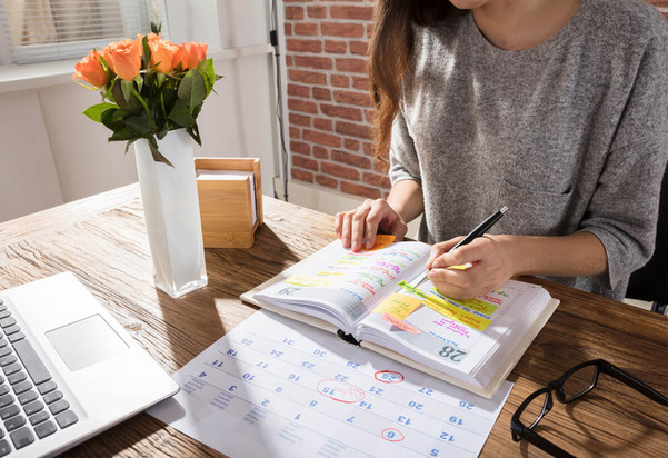 Tạo môi trường ngôn ngữ tiếng Trung quanh mình sẽ giúp bạn “ngắm ngôn ngữ” một cách tự nhiên nhất có thể